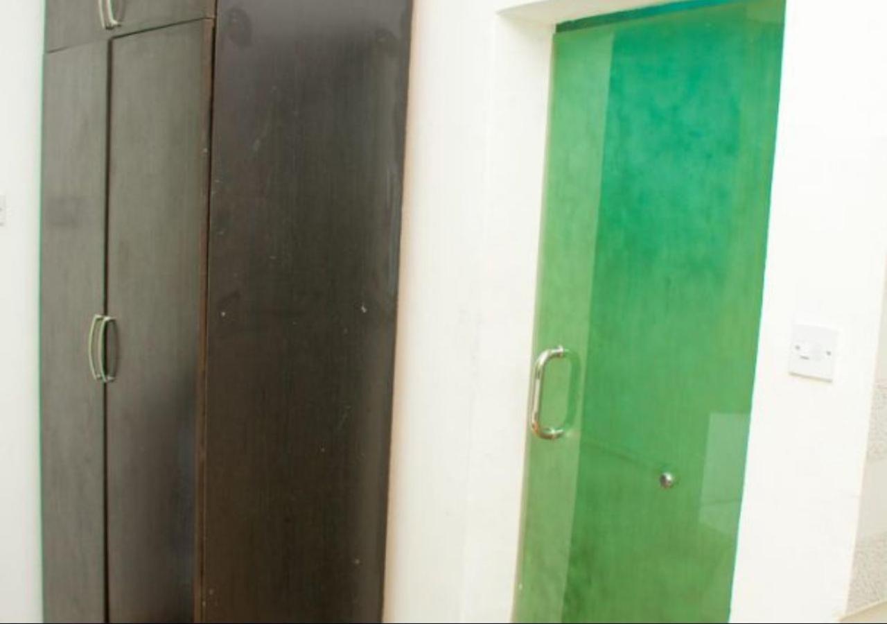 Esporta Suites Yaba Lagos Exterior photo